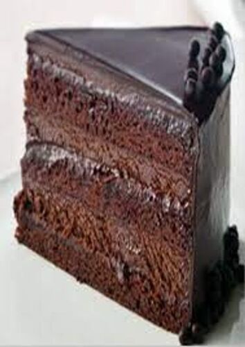Soft And Creamy Textured Sweet And Soft Flavour Delightful Fresh Chocolate Cake Pastry