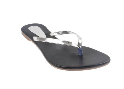 Trendy Look Fancy Lightweight Simple And Comfortable Ladies Slipper