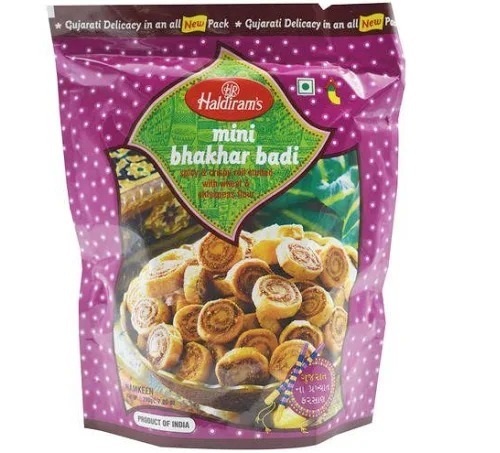 200 ग्राम पैक साइज़ क्रिस्पी और नमकीन हल्दीराम मिनी भाखर बड़ी नमकीन