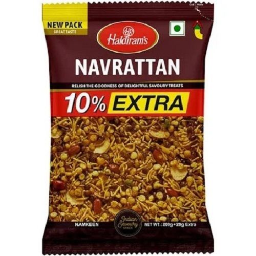 220 Gram Packaging Size 2.15 Protein Crispy And Tasty Haldiram Navrattan Namkeen