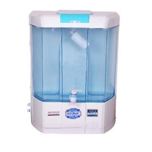 Blue Transparent Plastic Glass Wall Mounted Ro Water Purifier, 8 Liter Storage Capacity Decoration Material: Cloths