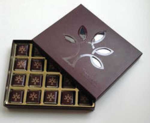 Fine Finish Brown Color Chocolate Gift Box Length: 6 Inch (In)