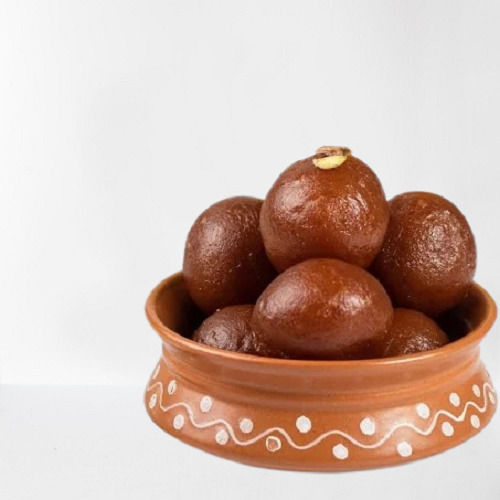 Pack Of 1 Kilogram Round Shaped Soft And Tasty Brown Gulab Jamun With Pistachio Topping 