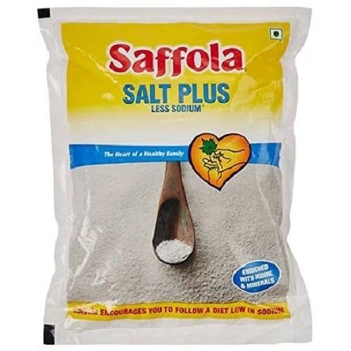 1 Kilogram Packaging Size White Enriched With Iodine And Mineral Saffola Salt 