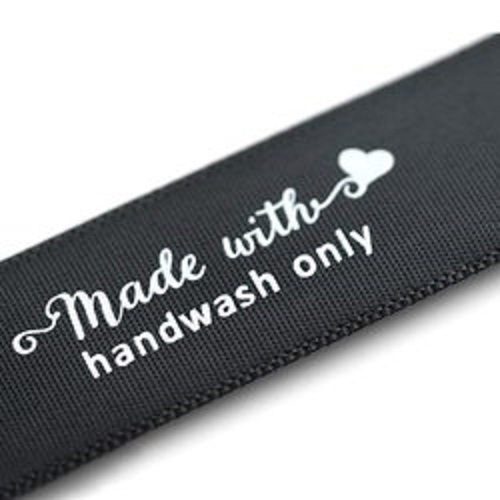 सिल्वर और ब्लैक कम्प्यूटरीकृत क्लॉथ लेबल की लंबाई: 10-20 मिलीमीटर (Mm)