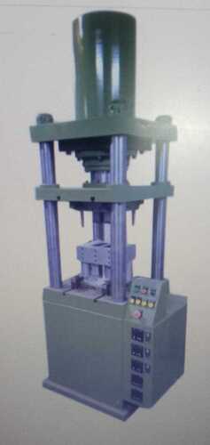 250 x 250 mm Hydraulic Rubber Compression Moulding Machine, 50 Tons