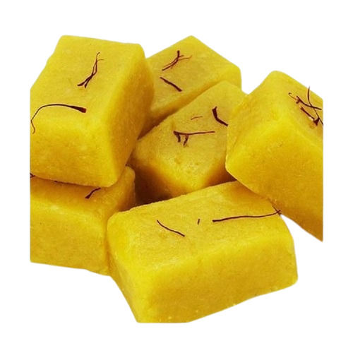 Fresh And Hygienically Packed With Multiple Nutrients Refreshing Taste Yellow Badam Halwa 