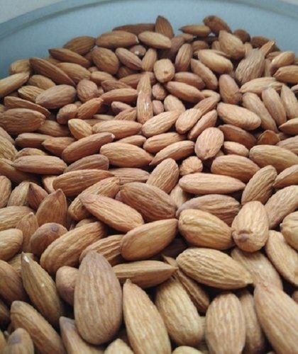 Raw Organic And Fresh Sweet Flavour California Almonds With 20%-43% Moisture 