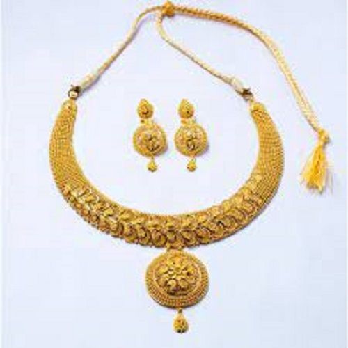 Yellow Highly Attractive Beautiful Premium Gold Necklace