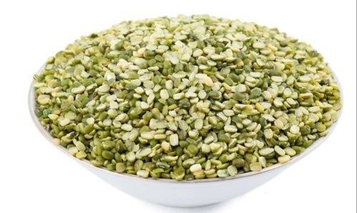 High In Protein 10 Kilogram Packaging Size White And Green Round Moong Dal