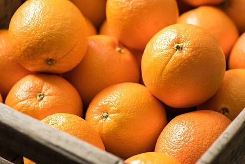 Brass Pack Of 1 Kilogram Food Grade Sweet Round Fresh Orange Fruit 