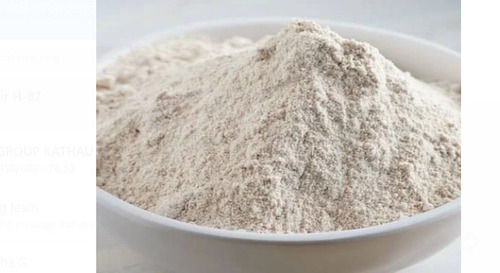  1 किलोग्राम शुद्ध और प्राकृतिक खाद्य ग्रेड का पैक ताजा सफेद गेहूं का आटा 