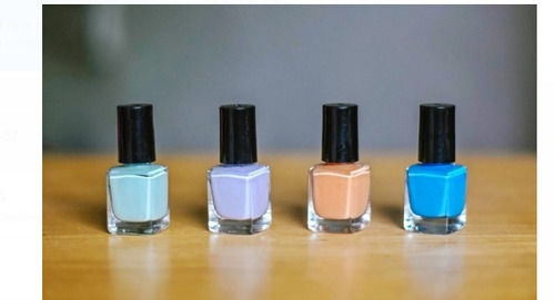 Pack Of 4 Pieces Multicolor 6 Ml Long Lasting Liquid Glossy Nail Polish 