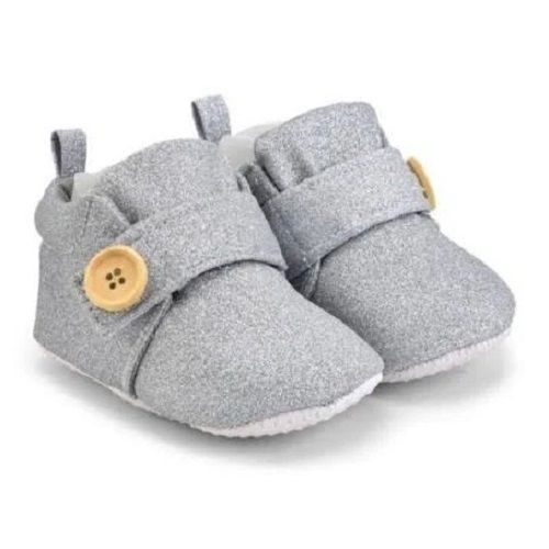 Comfortable And Easily Washable 4 Inch Size Round Toe Baby Girls Shoes 