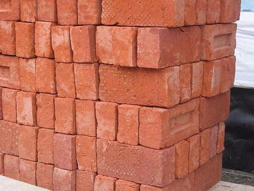 Good Quality Rectangular Dimension 9 Inch X 4 Inch X 3 Inch Red Clay Bricks