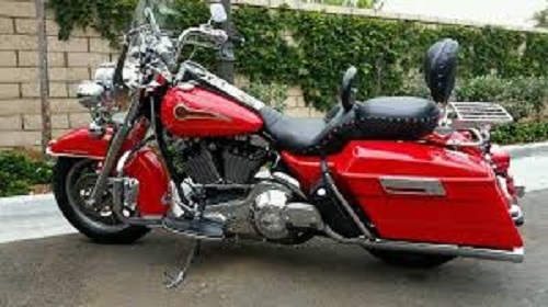 Modern American Motorcycles On The Road Gender: Male