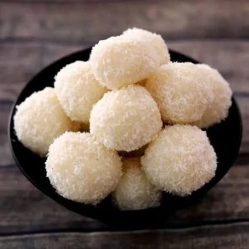 Pack Of 1 Kilogram A Grade Tasty And Delicious Handmade Regular Size Sweet Coconut Laddu