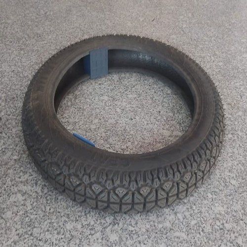 Hi Rib 2.75-18 Two Wheeler Tyre, PLY Rating: 4 Pr