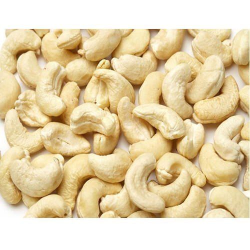 Rich In Vitamins Fresh White Raw Cashews Nuts