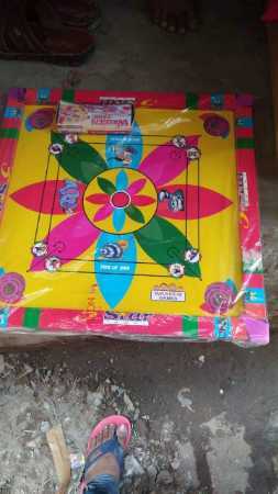 Plastic carrom board