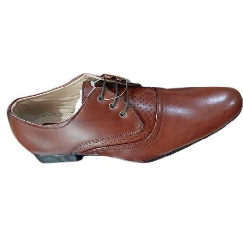 Men Plain Semi Round Toe Formal Wear Leather Shoe