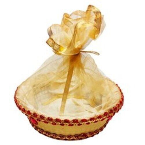 Lightweight And Durable Round Artificial Net Covered Fancy Gift Basket