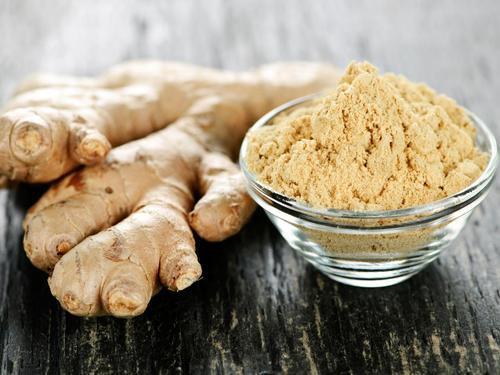 100% Pure Dry Ginger Powder Used In Cooking And Medicine Cutting Speed: 3600 Rpm