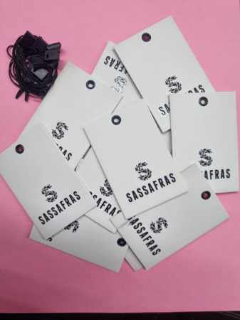 Paper Clothing Tags 