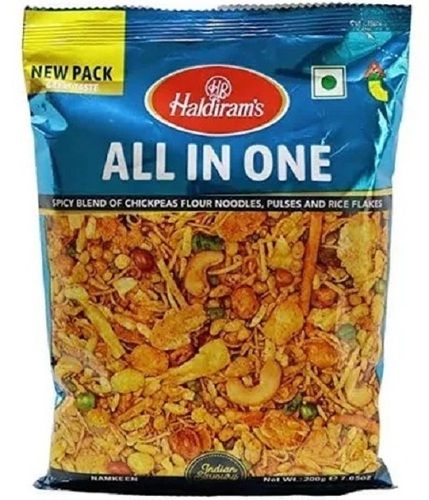 200 Gram Packed Salty Spicy And Crispy Taste All In One Namkeen