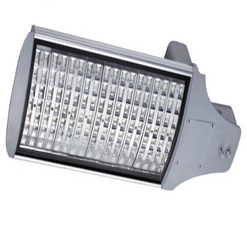 Good Quality White Color Led Attractive Street Light