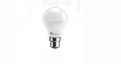 7 Watt 220 Volt Cool Day Light Plastic Body LED Bulb