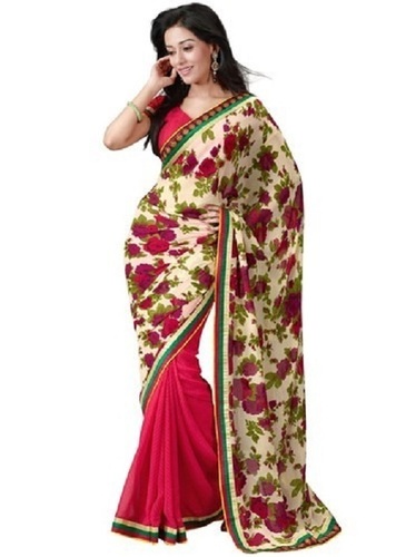 पार्टी वियर वॉशेबल और हवा पार होने योग्य फ्लोरल प्रिंटेड कॉटन लेडीज़ साड़ी