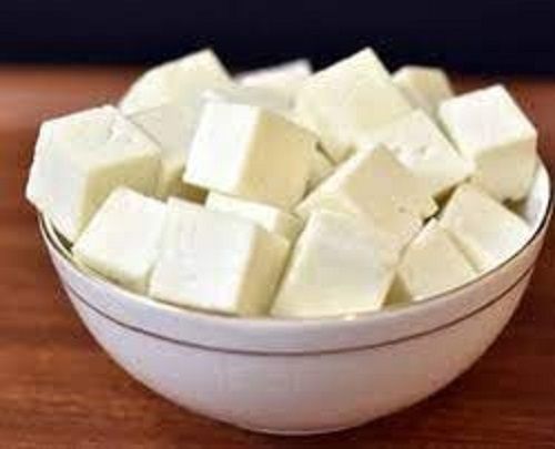 Nutrient Enriched Healthy Pure And Fresh White Fresh Paneer