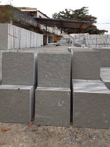 Rough Natural Tandur Stone, Thickness: 20 mm, Size: 23" X 23"