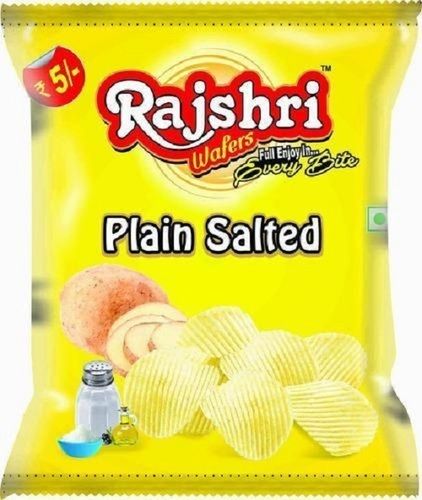 Classic Salted Potato Chips With Salty And Crunchy Taste