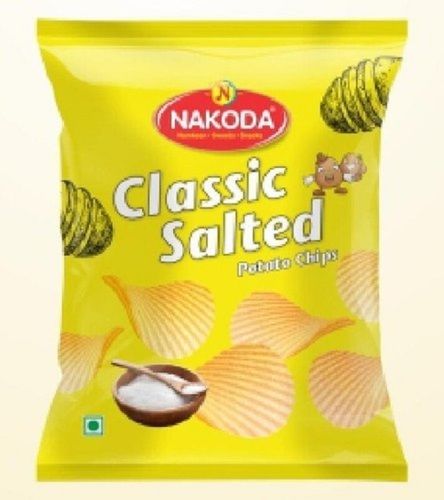 Classic Salted Potato Chips With Spicy And Crunchy Taste