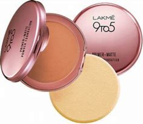 Lakme Cosmetics 9 To 5 Face Compact Powder, Long Lasting Smooth And Soft Bright Effect
