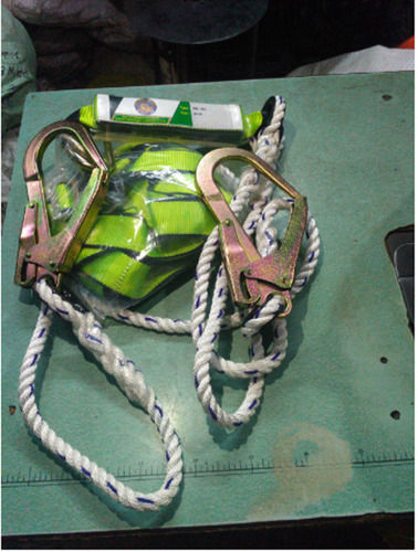 Nylon Single Rope With Two Hook Full Body Safety Belt Harness For