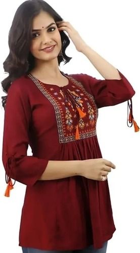 Embroidery Casual Wear Comfortable And Washable 3/4th Sleeves Fancy Top For Ladies