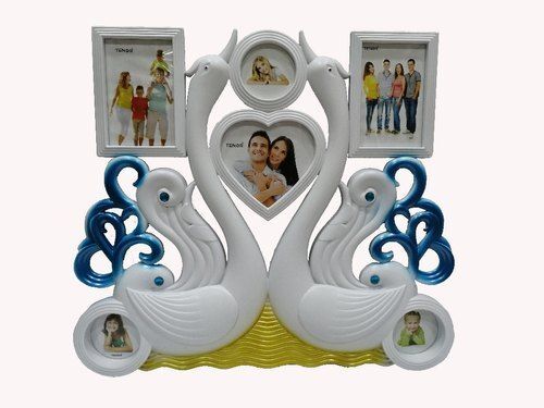 Feautiful Family Photo Frame at Best Price in Mumbai | A Aziz Traders