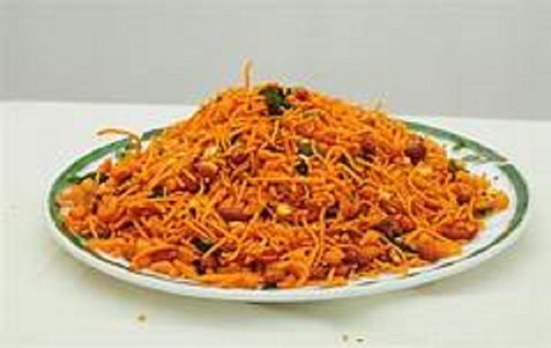 Pack Of 1 Kilogram Crunchy Salty And Spicy Taste Low Fat Mix Namkeen