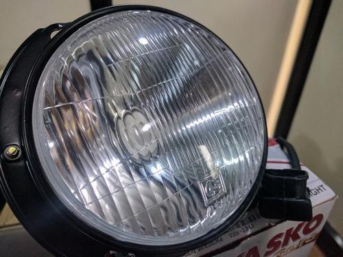 Round Shape Led Auto Rickshaw Head Lights(Bright And Shining)