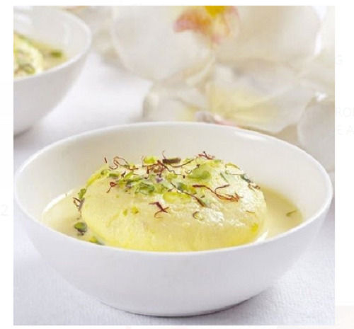 Glossy Pack Of 1Kikogram Healthy Sweet And Delicious Soft Round Shaped Fluffy Rasmalai