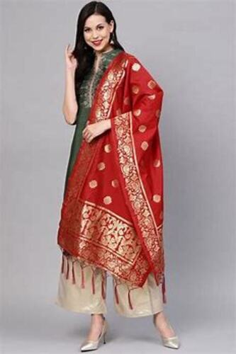 Stylish And Comfortable Light Weight Soft Fabric Ladies Designer Red Dupatta Size: 1-10 Mm