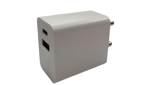 मल्टी-लेयर फास्ट चार्जिंग कॉम्पैक्ट और लाइटवेट डुअल USB चार्जर उपयोग: मोबाइल