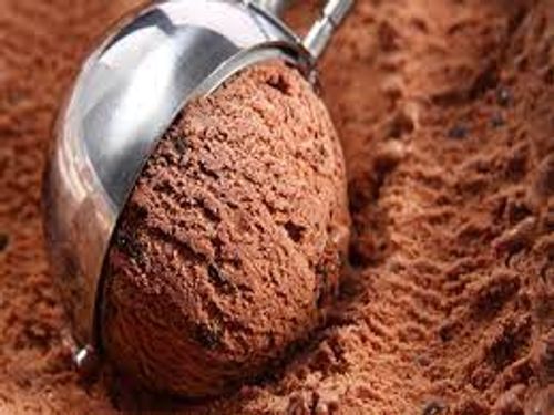 स्वास्थ्य लाभ स्वादिष्ट स्वादिष्ट ताज़ा डेसर्ट चॉकलेट आइसक्रीम, 500 ग्राम