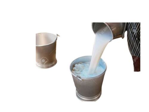 1 किलो ताजा, उच्च प्रोटीन और कम वसा वाला कच्चा गाय का दूध