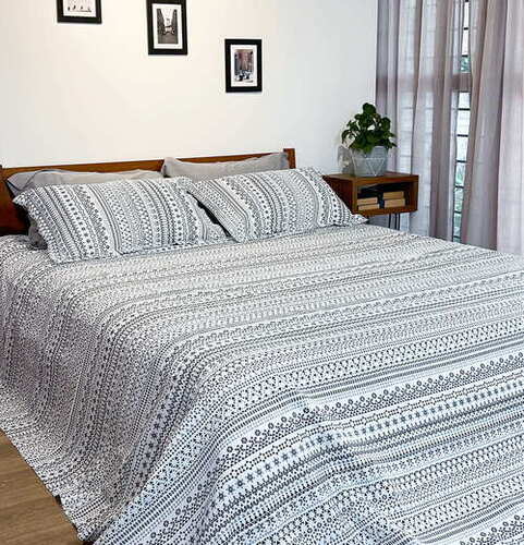 Printed Cotton Double Bed Sheets With 2 Pillow Cover