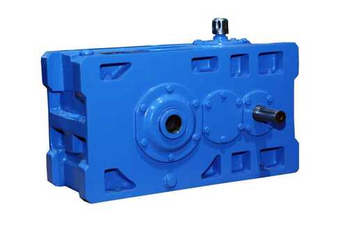 Horizontal Helical Gear Box For Industrial Usage, Cast Iron And Mild Steel Body Nylon