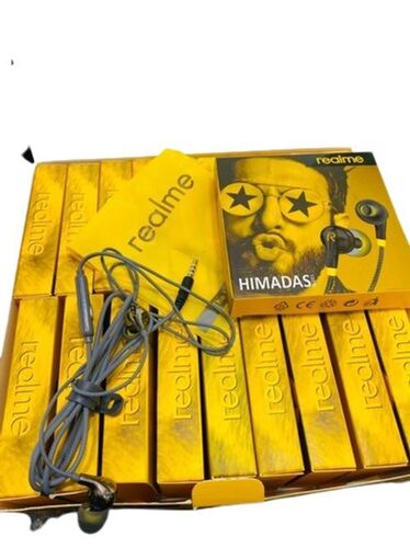 ब्लैक पावरफुल साउंड और एक्स्ट्रा बेस लाइटवेट वायर्ड ईयरफ़ोन